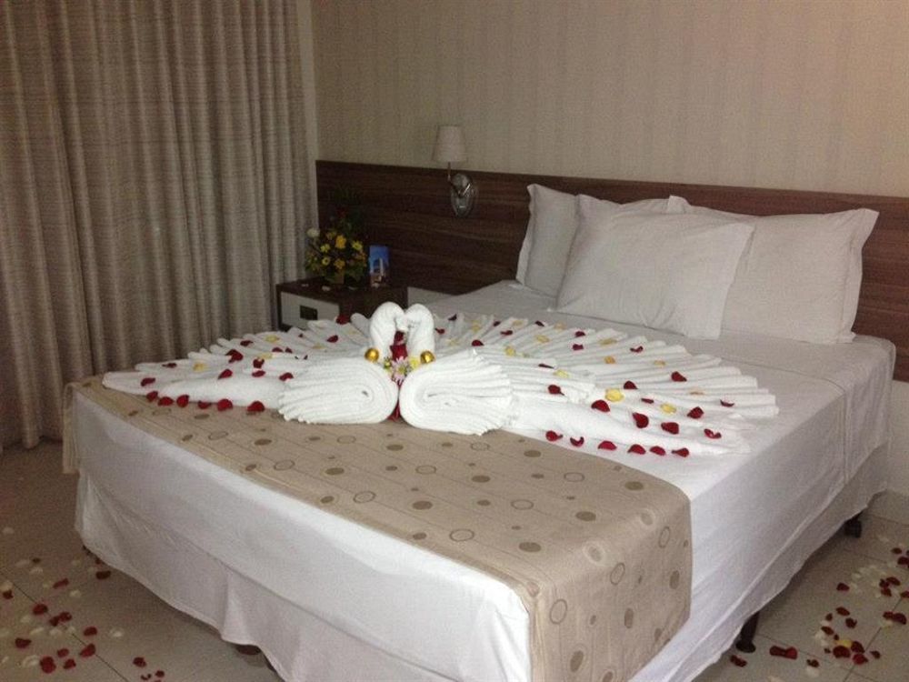 Hotel D'luca 4*